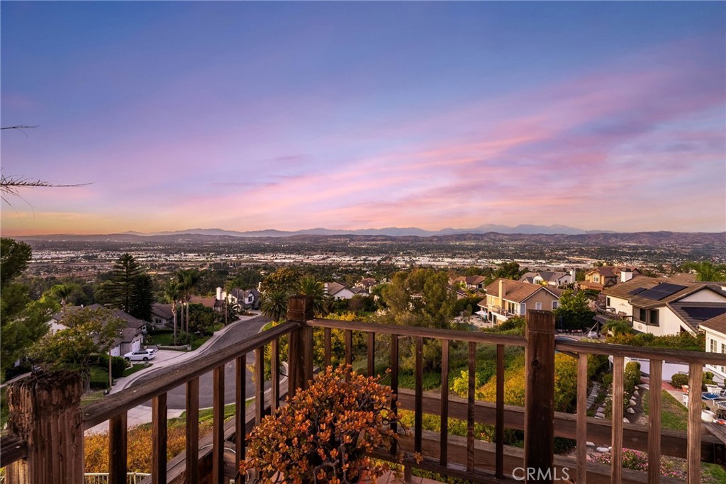 701 S Londerry Lane, Anaheim, CA 92807