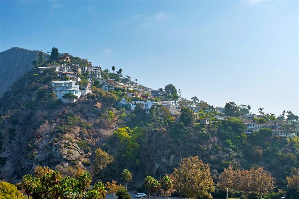 21734 Wesley Drive, #5, Laguna Beach, CA 92651