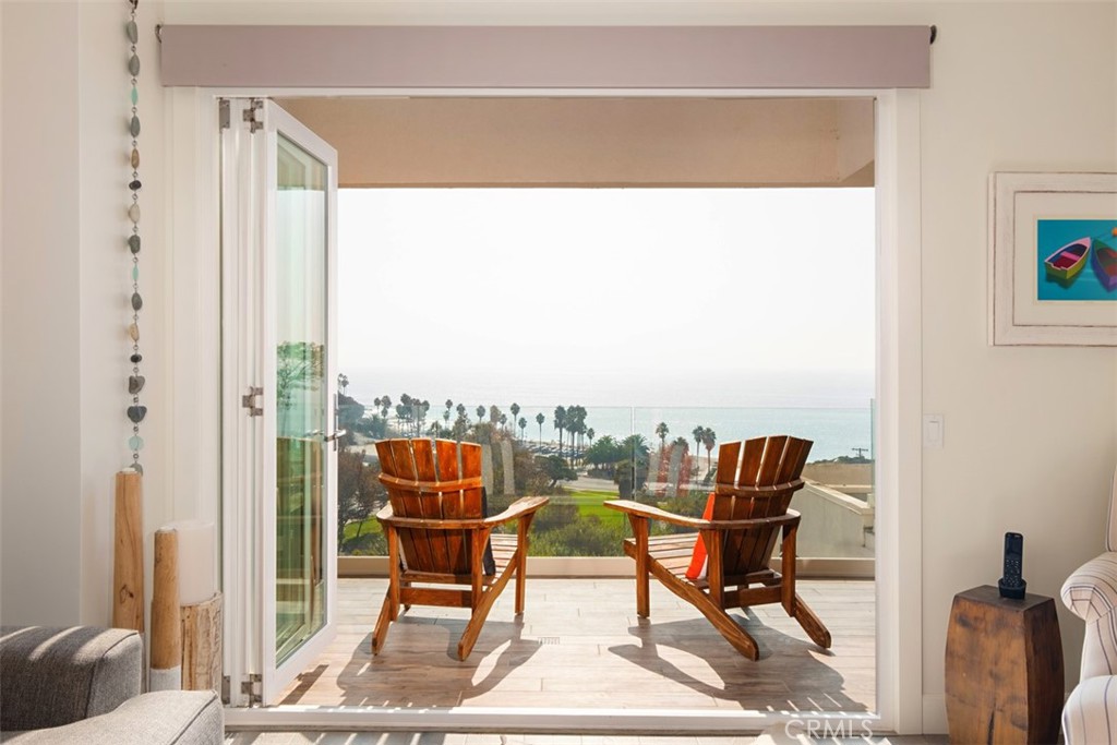 21734 Wesley Drive, #5, Laguna Beach, CA 92651