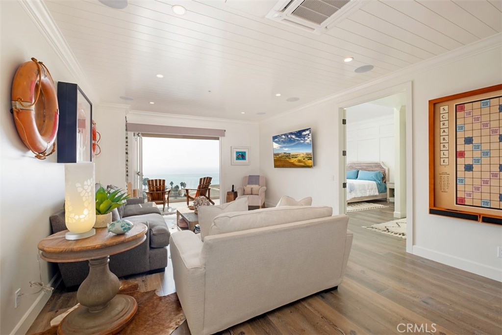 21734 Wesley Drive, #5, Laguna Beach, CA 92651