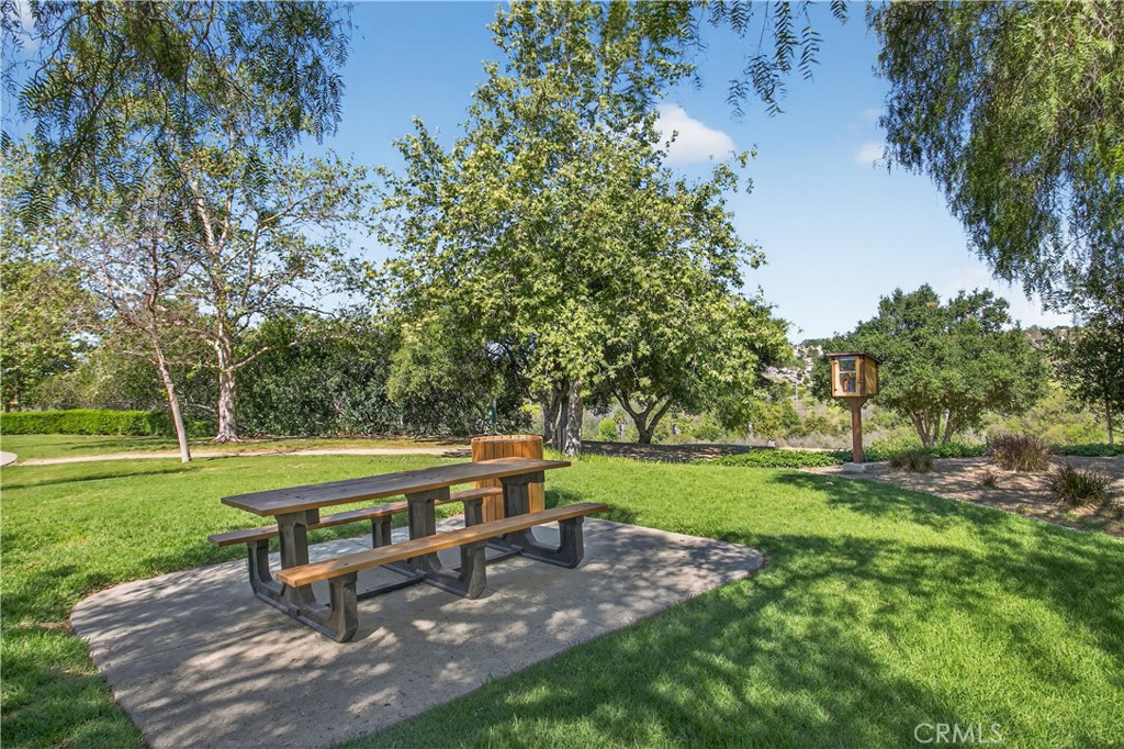 pocket park