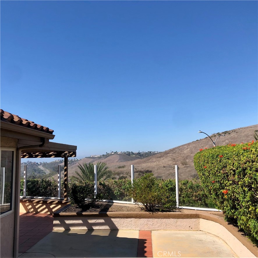 1 S Montilla, San Clemente, CA 92672 1 S Montilla, San Clemente, CA 92672