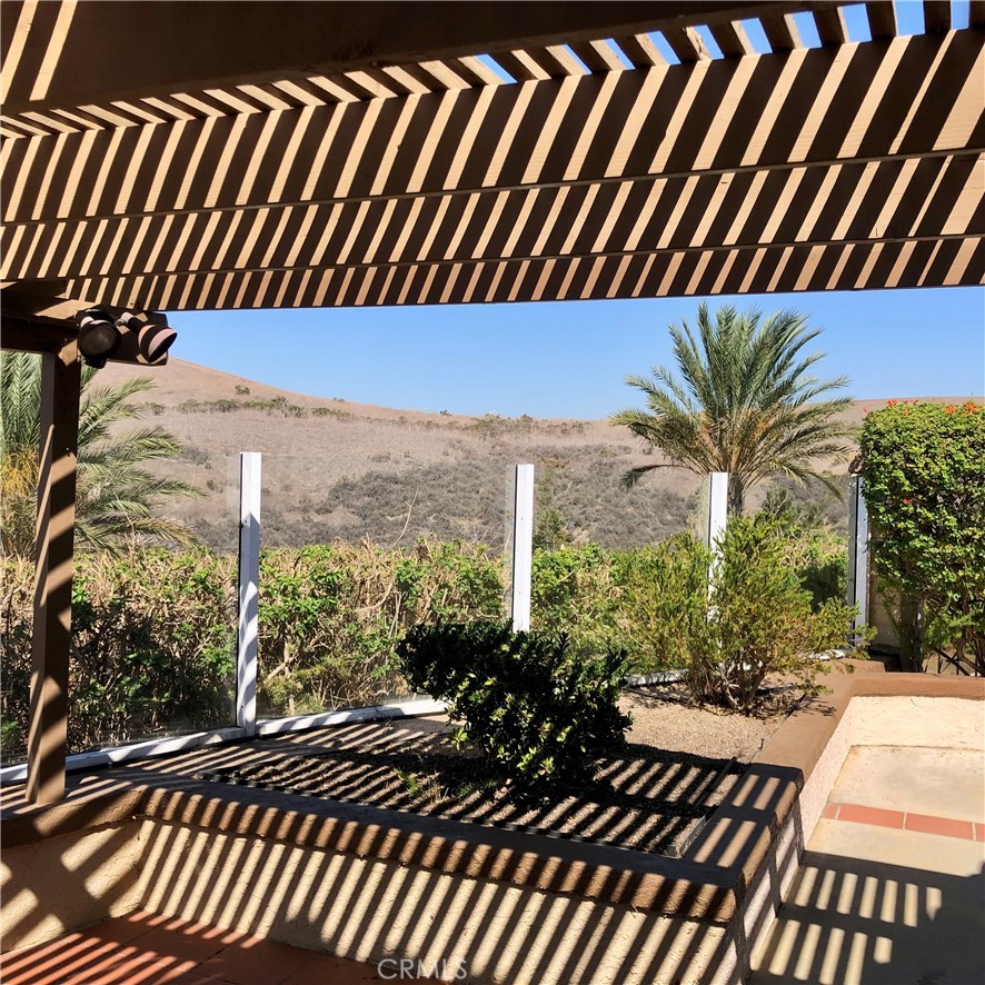 1 S Montilla, San Clemente, CA 92672 1 S Montilla, San Clemente, CA 92672