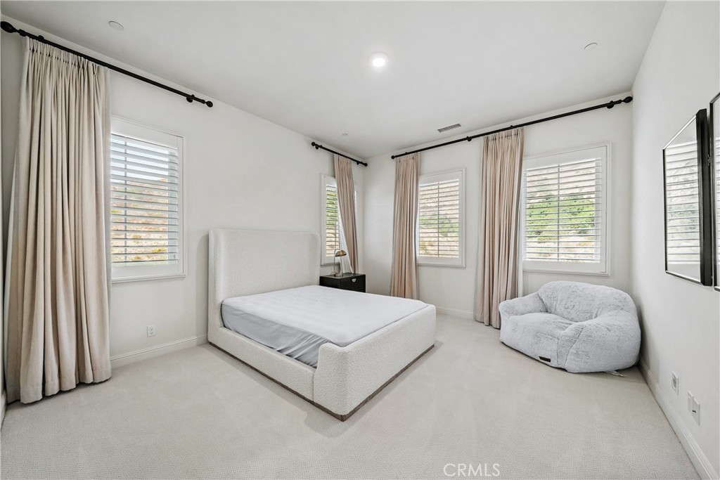 166 Leafy Pass, Irvine, CA 92602