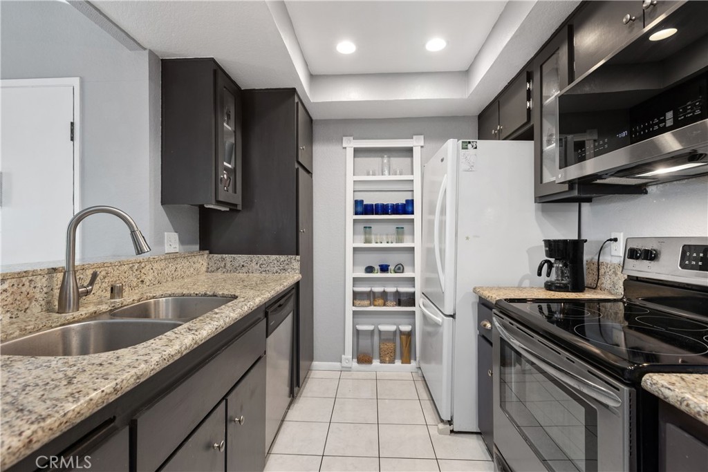 20702 El Toro, #414, Lake Forest, CA 92630