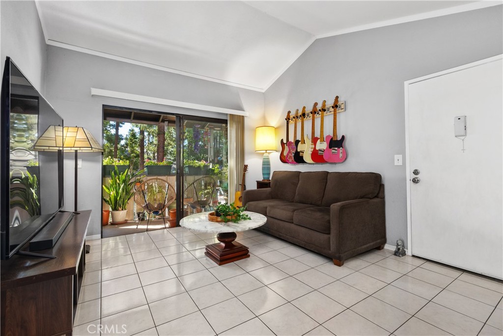 20702 El Toro, #414, Lake Forest, CA 92630