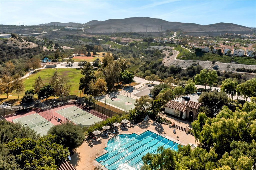 1300 Lasso, #203, Rancho Mission Viejo, CA 92694
