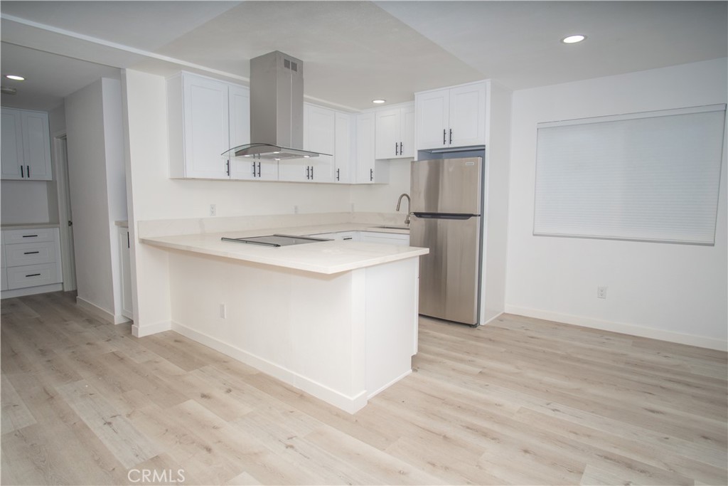 6701 Kelly, San Diego, CA 92111