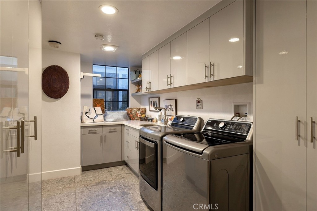51 Seabrook Cove, Newport Beach, CA 92660