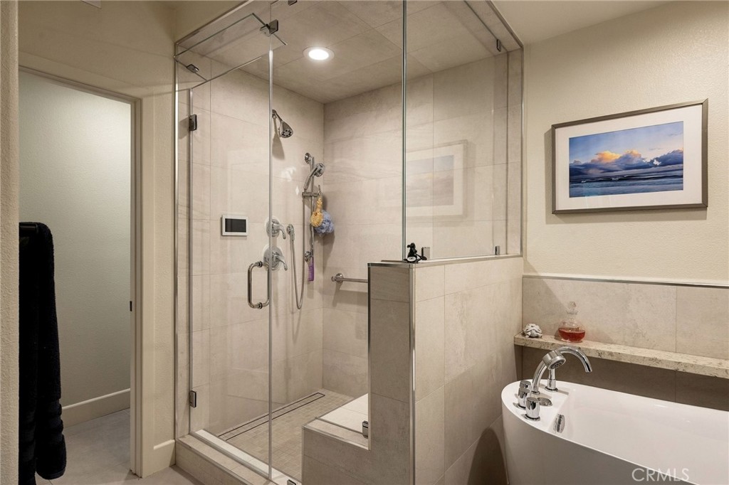 51 Seabrook Cove, Newport Beach, CA 92660