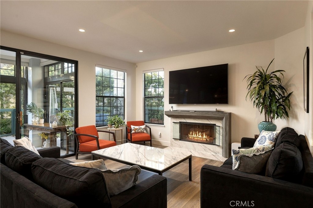 51 Seabrook Cove, Newport Beach, CA 92660
