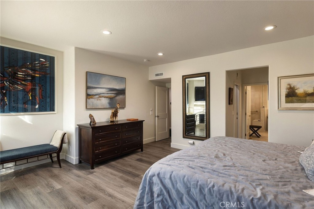 51 Seabrook Cove, Newport Beach, CA 92660