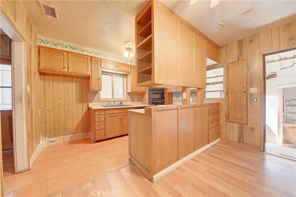 4145 Vernon Avenue, Riverside, CA 92509