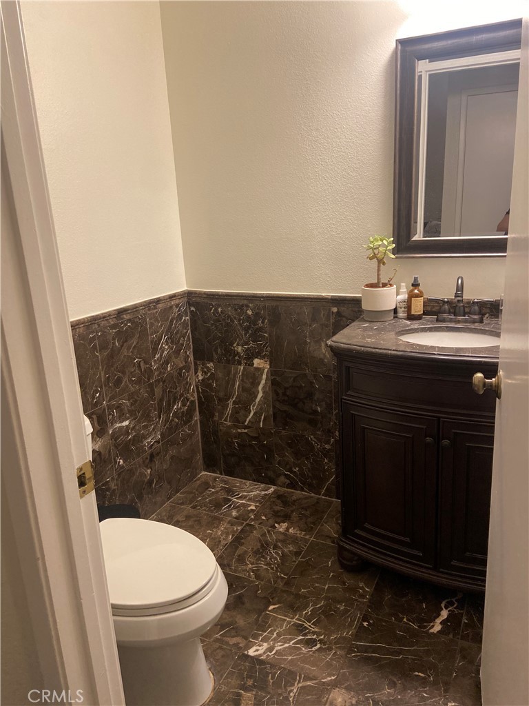 564 Brittany, Corona, CA 92879