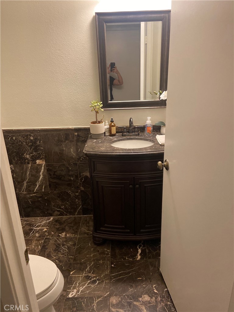 564 Brittany, Corona, CA 92879