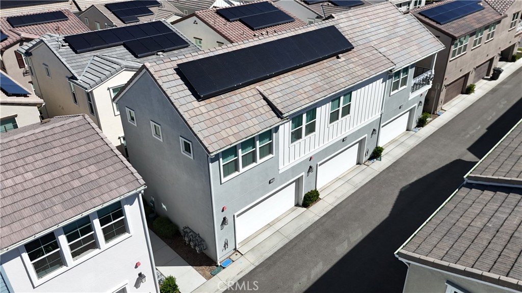 Detached Garage