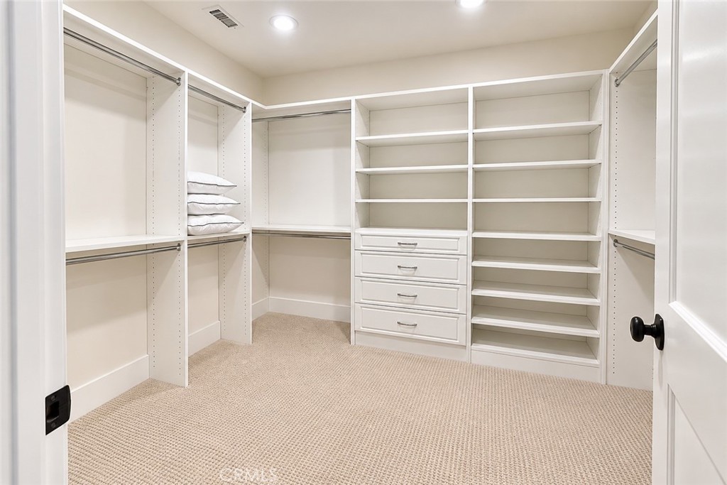 512 Jasmine Avenue, Corona Del Mar, CA 92625
