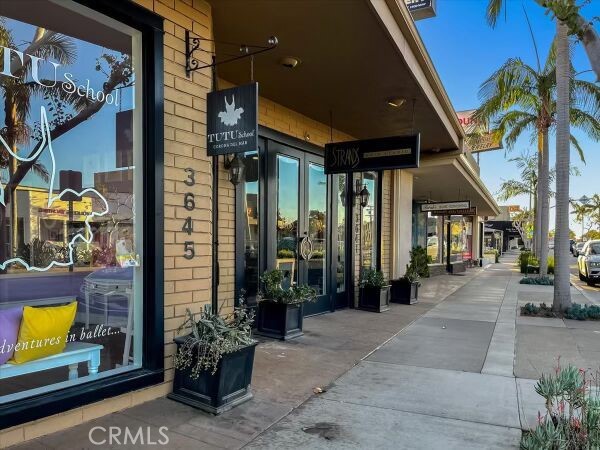 512 Jasmine Avenue, Corona Del Mar, CA 92625