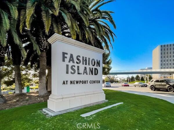 512 Jasmine Avenue, Corona Del Mar, CA 92625