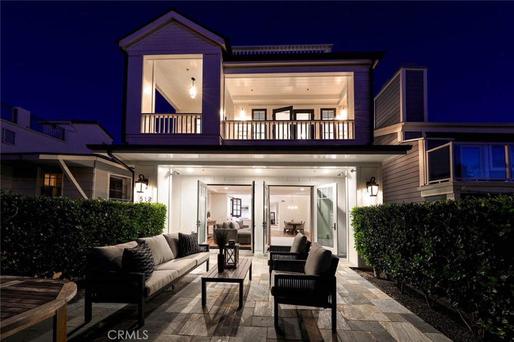 512 Jasmine Avenue, Corona Del Mar, CA 92625