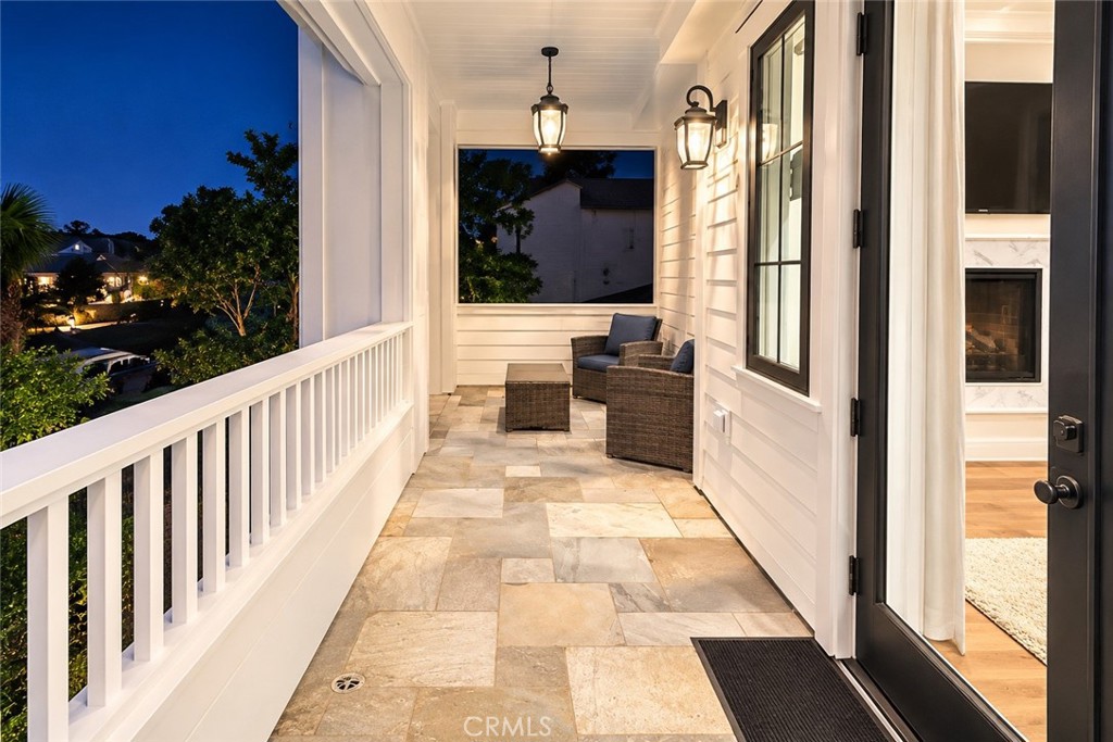 512 Jasmine Avenue, Corona Del Mar, CA 92625