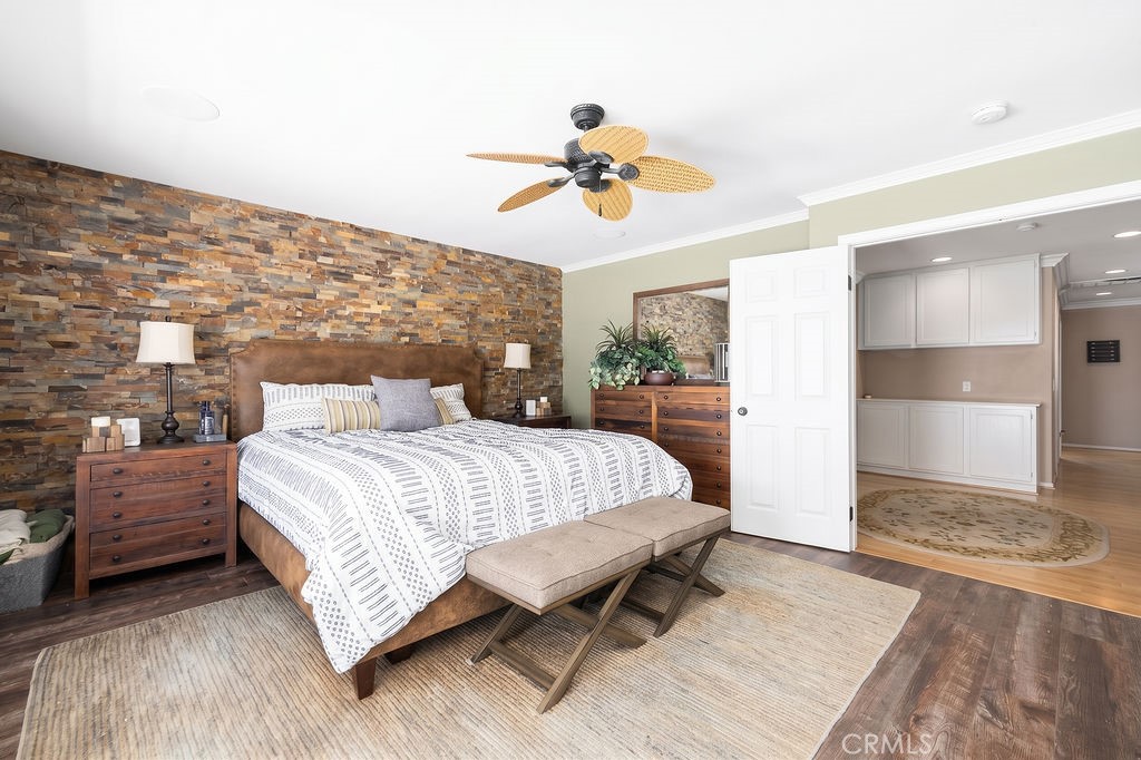 135 Custer Circle, Corona, CA 92881