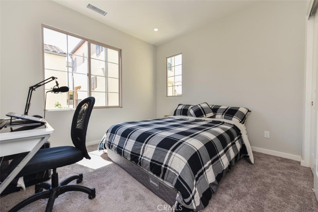 161 Elkhorn, Irvine, CA 92618