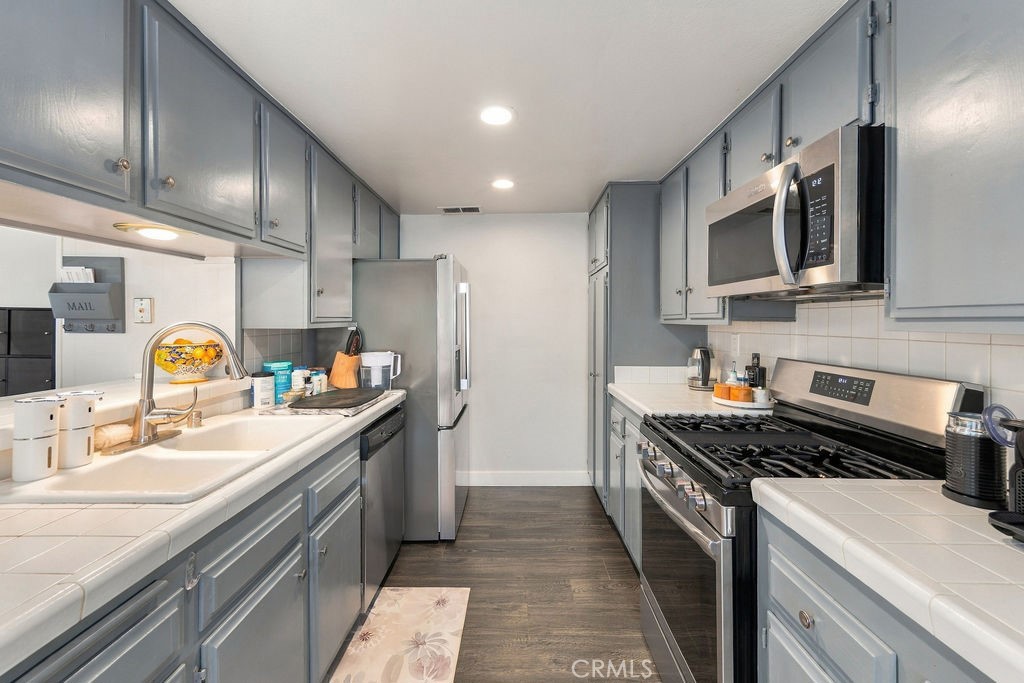 6226 Shoup, Woodland Hills, CA 91367