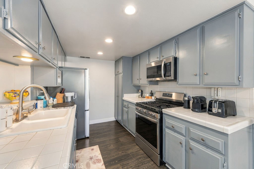 6226 Shoup, Woodland Hills, CA 91367