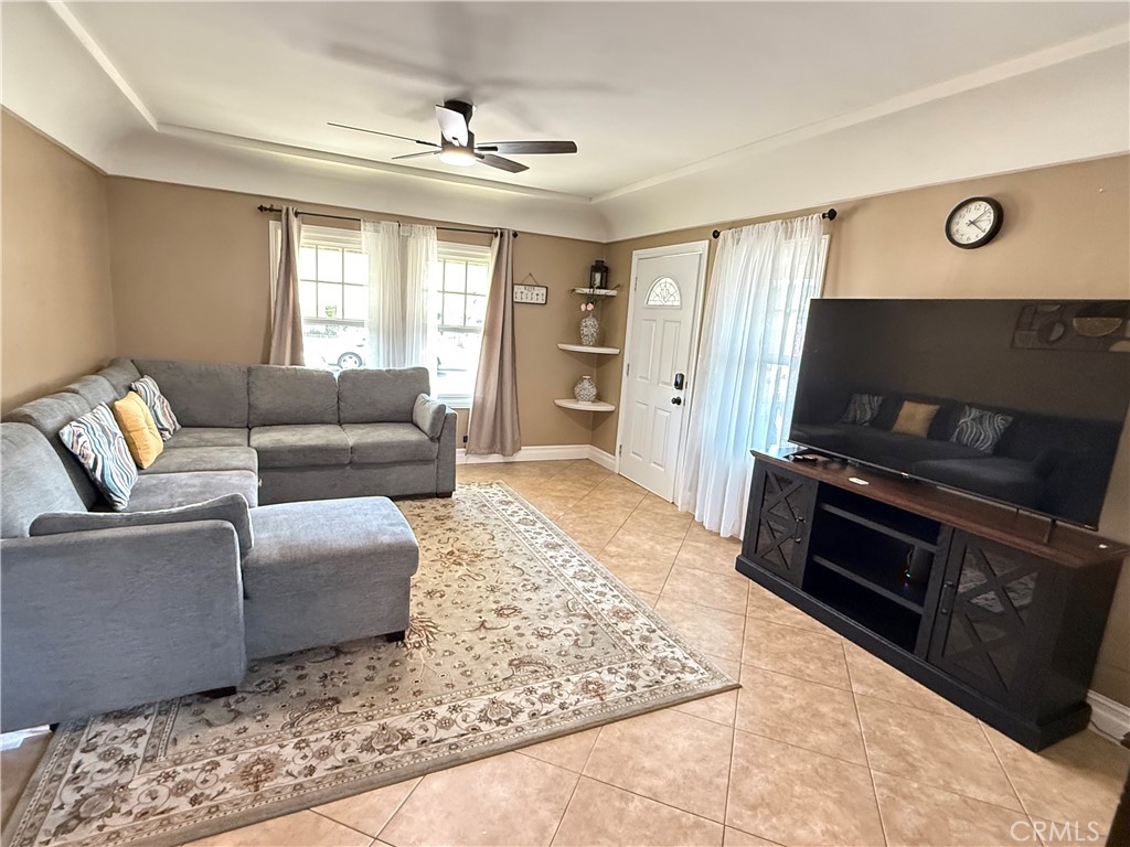 148 W Ash Avenue, Fullerton, CA 92832