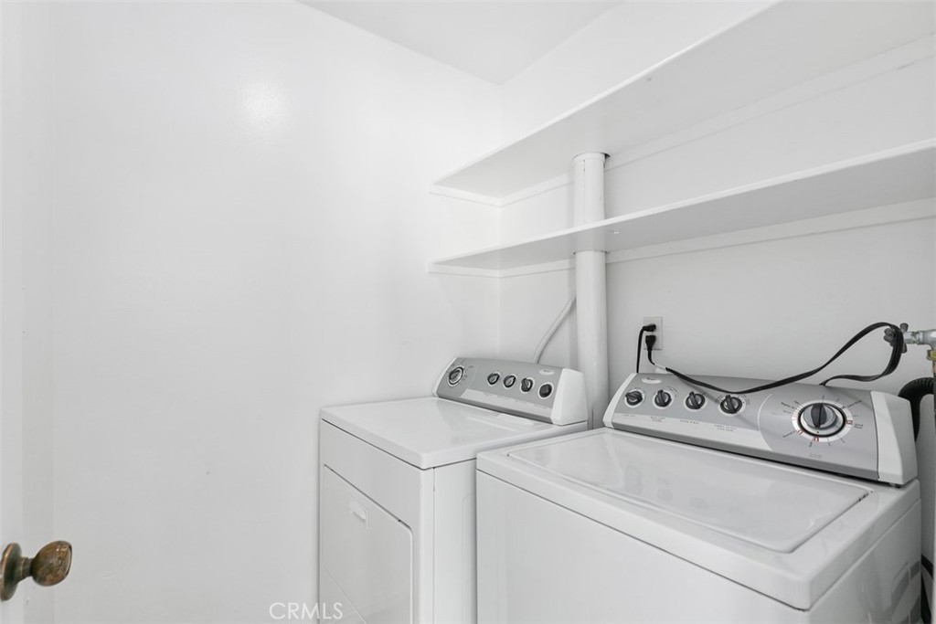 11 Rosemary, #20, Irvine, CA 92604