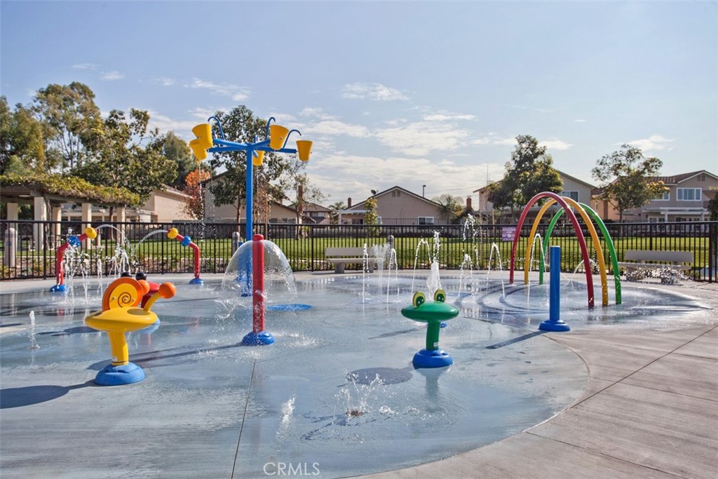 11 Rosemary, #20, Irvine, CA 92604