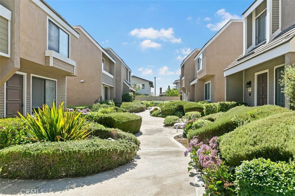 11 Rosemary, #20, Irvine, CA 92604
