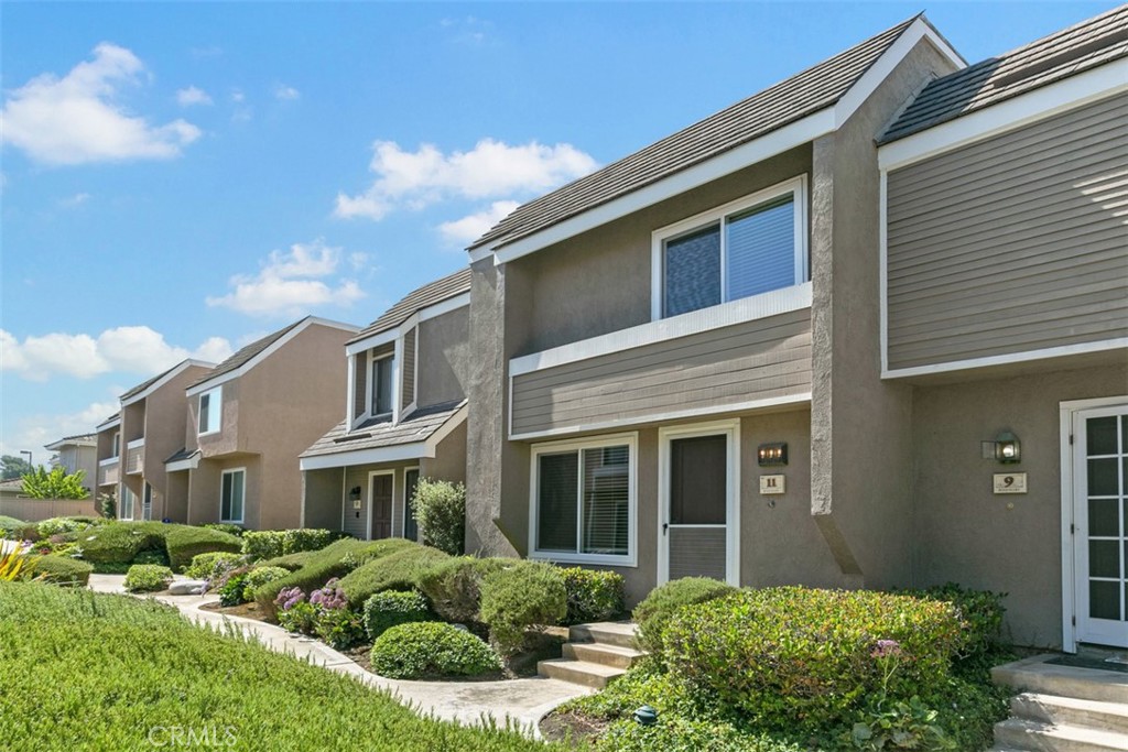 11 Rosemary, #20, Irvine, CA 92604