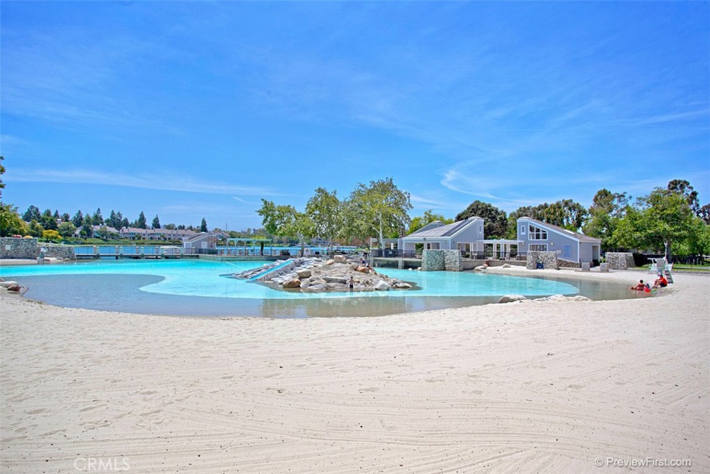 11 Rosemary, #20, Irvine, CA 92604