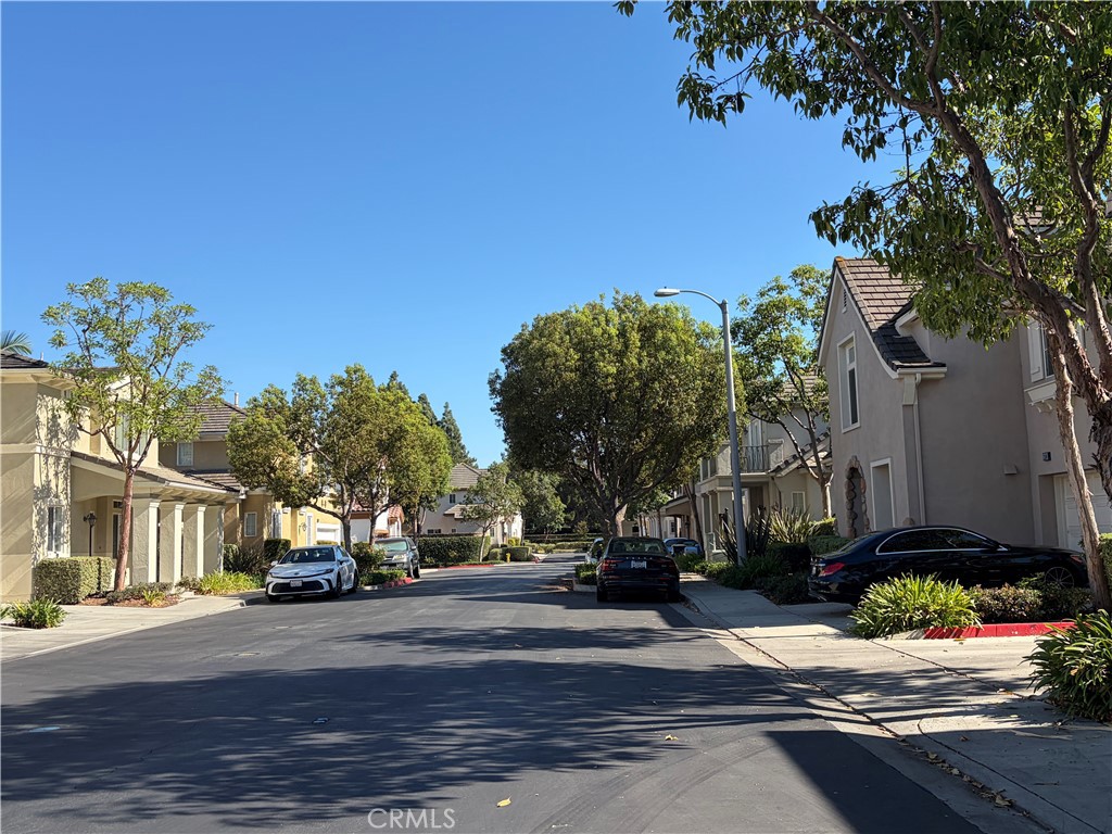 170 Cherrybrook, Irvine, CA 92618