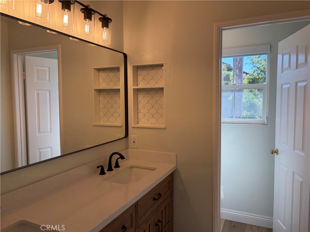 170 Cherrybrook, Irvine, CA 92618
