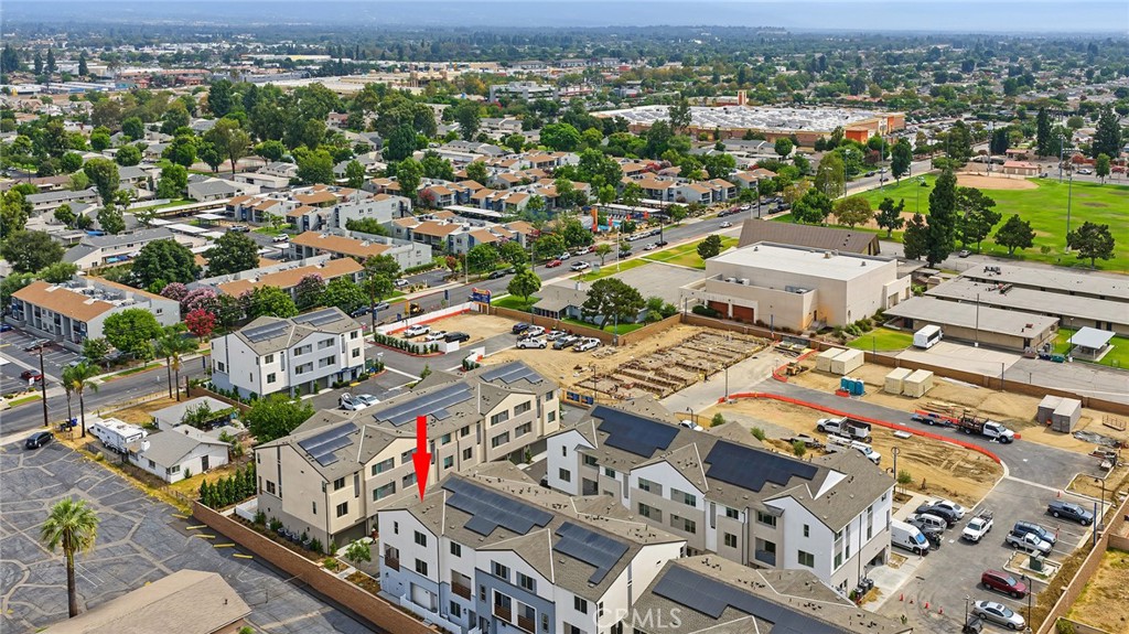 1315 W N Pinecrest Paseo (Canopy #29), Ontario, CA 91762