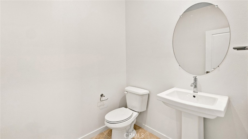 *Photos of different homesite used for floorplan representation*