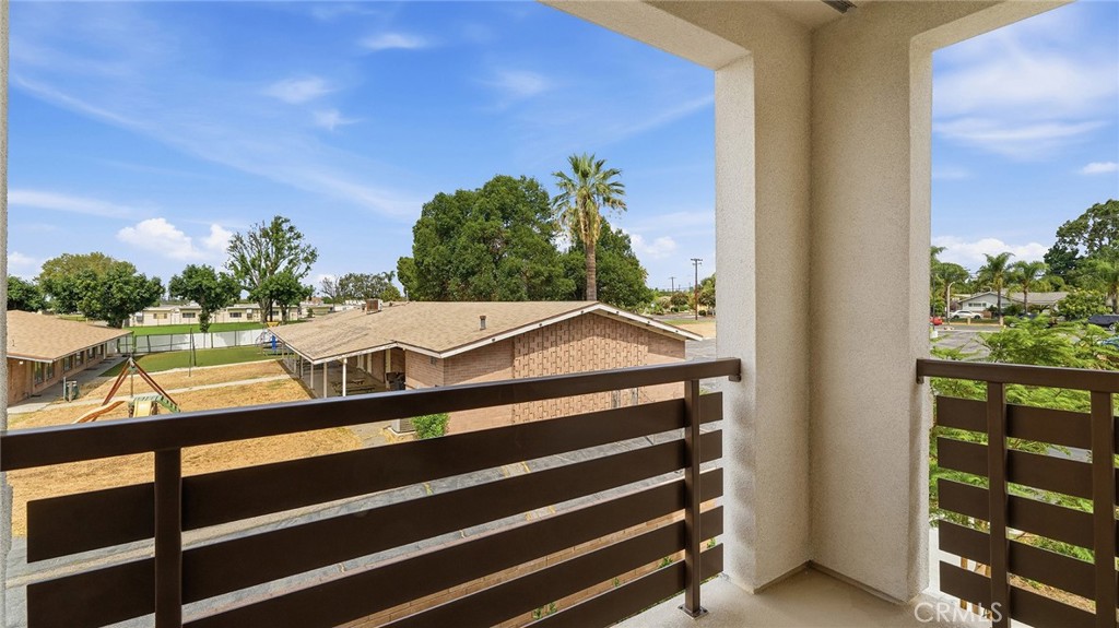 *Photos of different homesite used for floorplan representation*