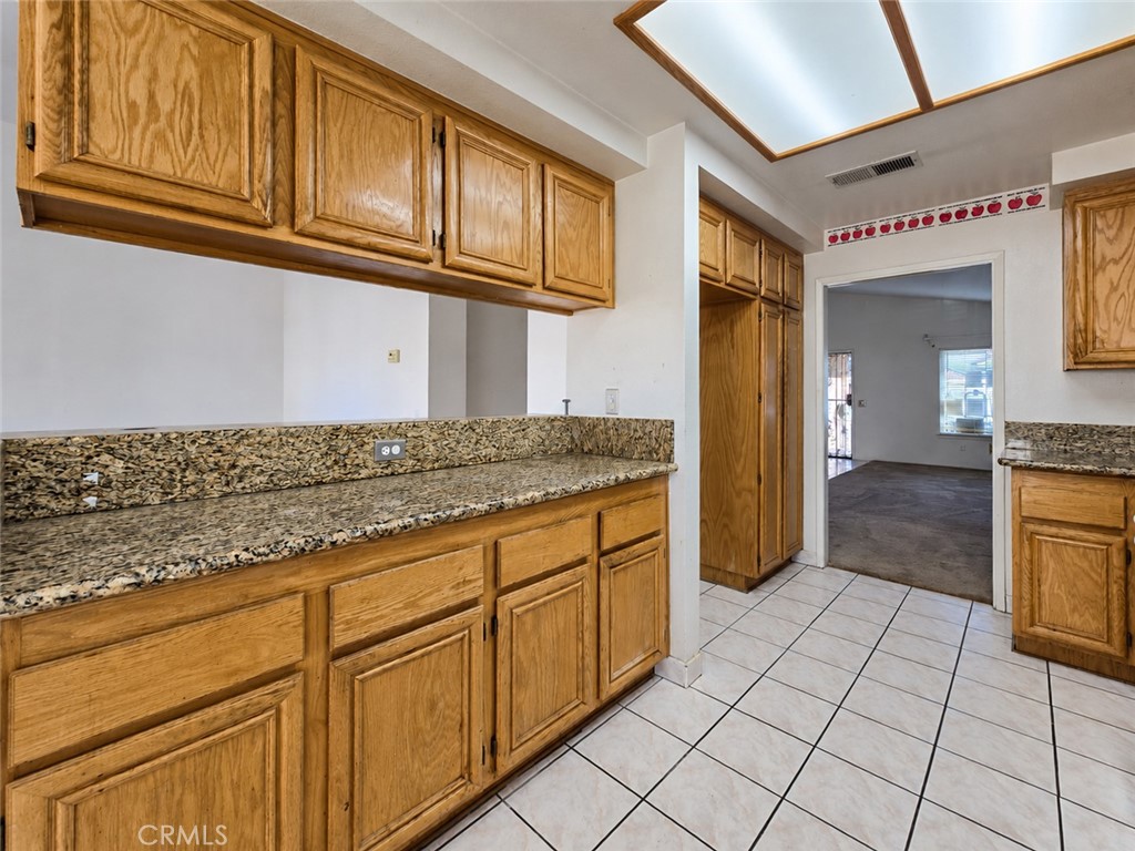 12532 El Dorado Court, Victorville, CA 92392