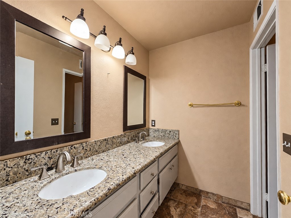 12532 El Dorado Court, Victorville, CA 92392