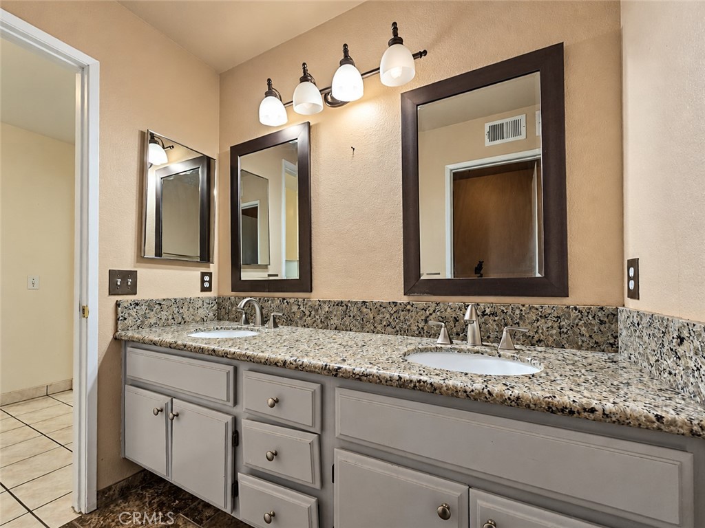 12532 El Dorado Court, Victorville, CA 92392