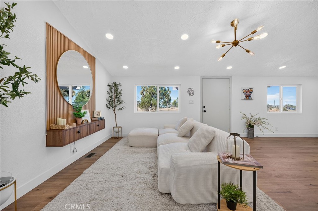 9375 Goss, Victorville, CA 92392