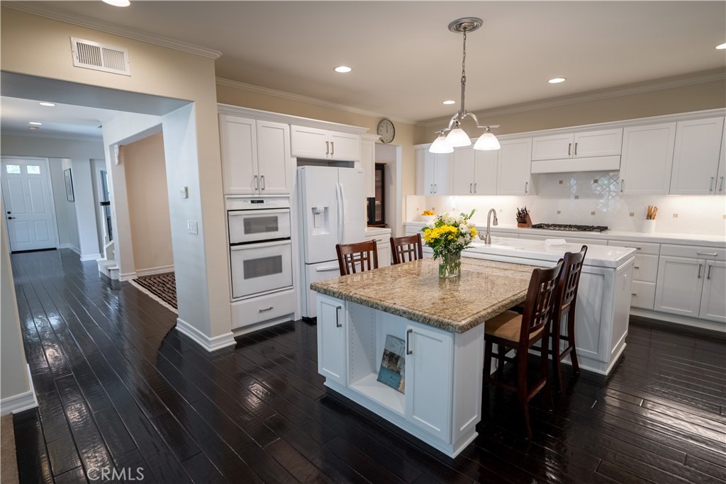 24 Daisy Street, Ladera Ranch, CA 92694