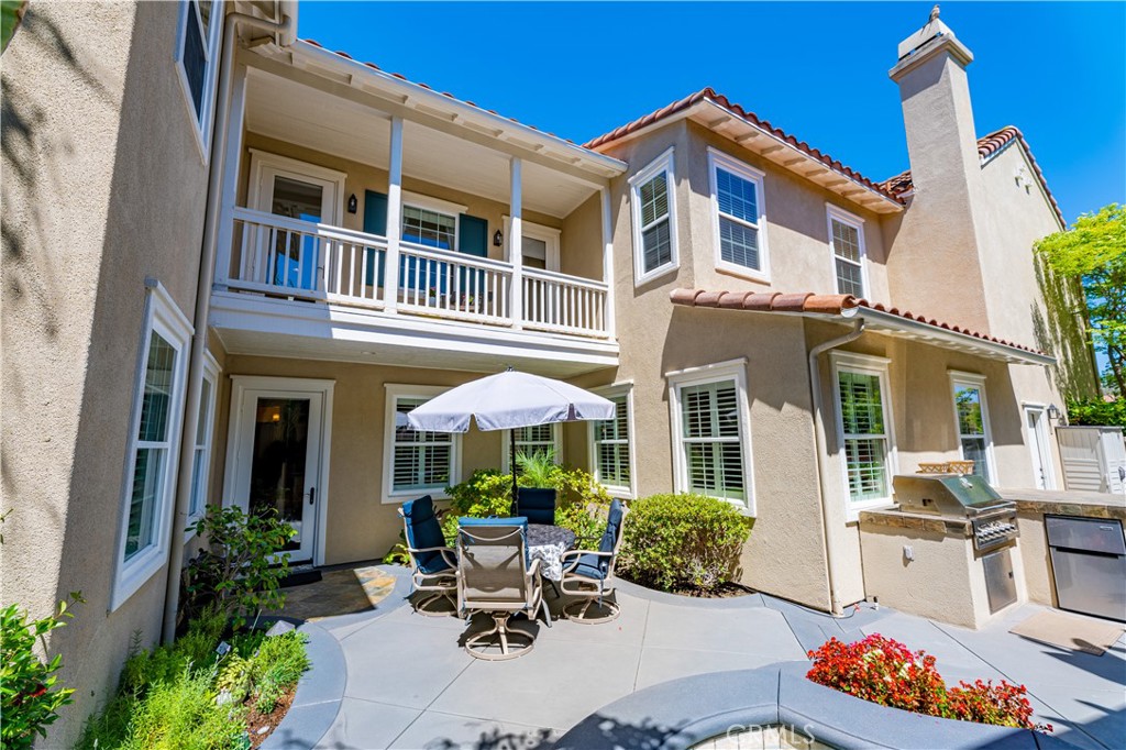 24 Daisy Street, Ladera Ranch, CA 92694