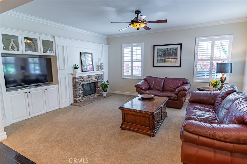 24 Daisy Street, Ladera Ranch, CA 92694