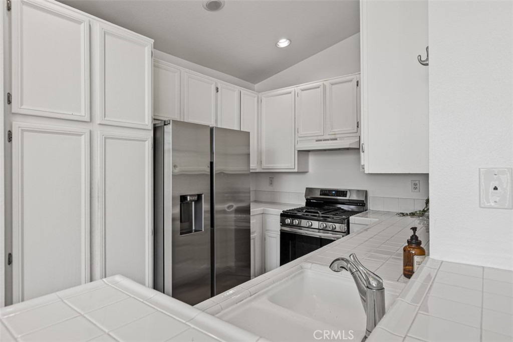 135 Chaumont, Lake Forest, CA 92610