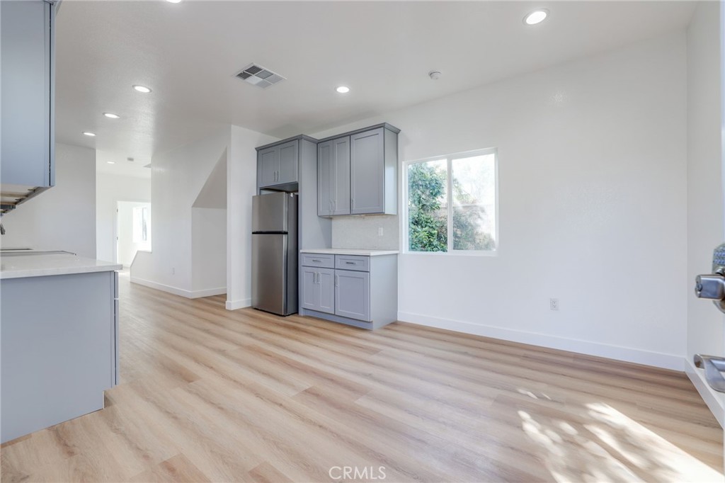 8686 Hastings Circle, Huntington Beach, CA 92647