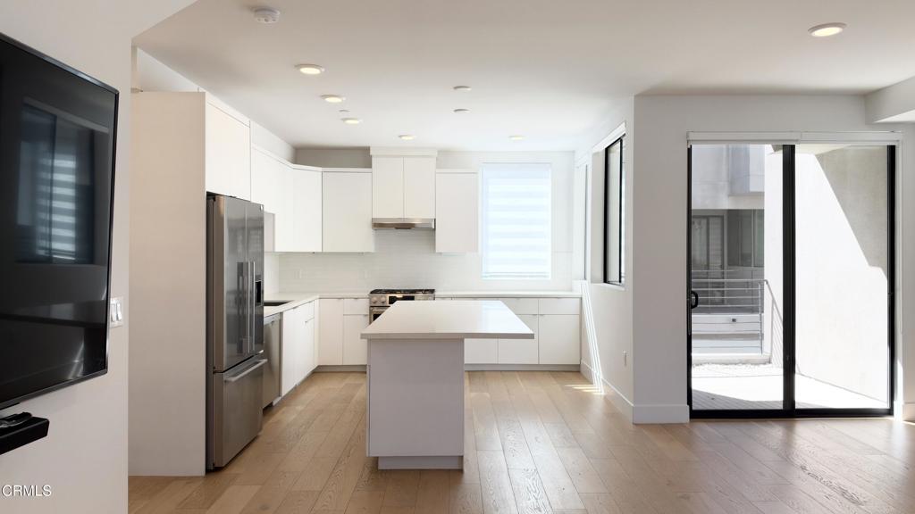6. kitchen_IMG_0406 1